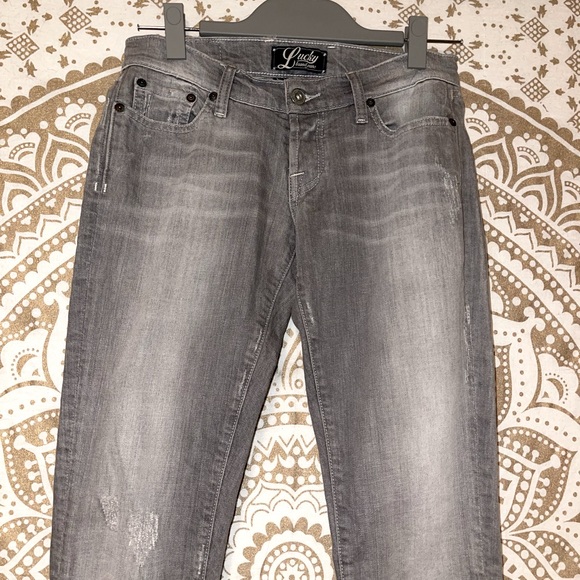 ✨HP✨ "LUCKY BRAND” LADIES GREY SKINNY JEANS WITH POCKETS, LADIES SIZE 4 (27”) - Picture 5 of 7